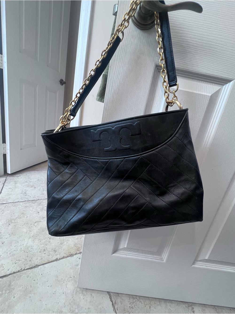 Tory Burch Black Leather Shoulder Bag with Gold Chain